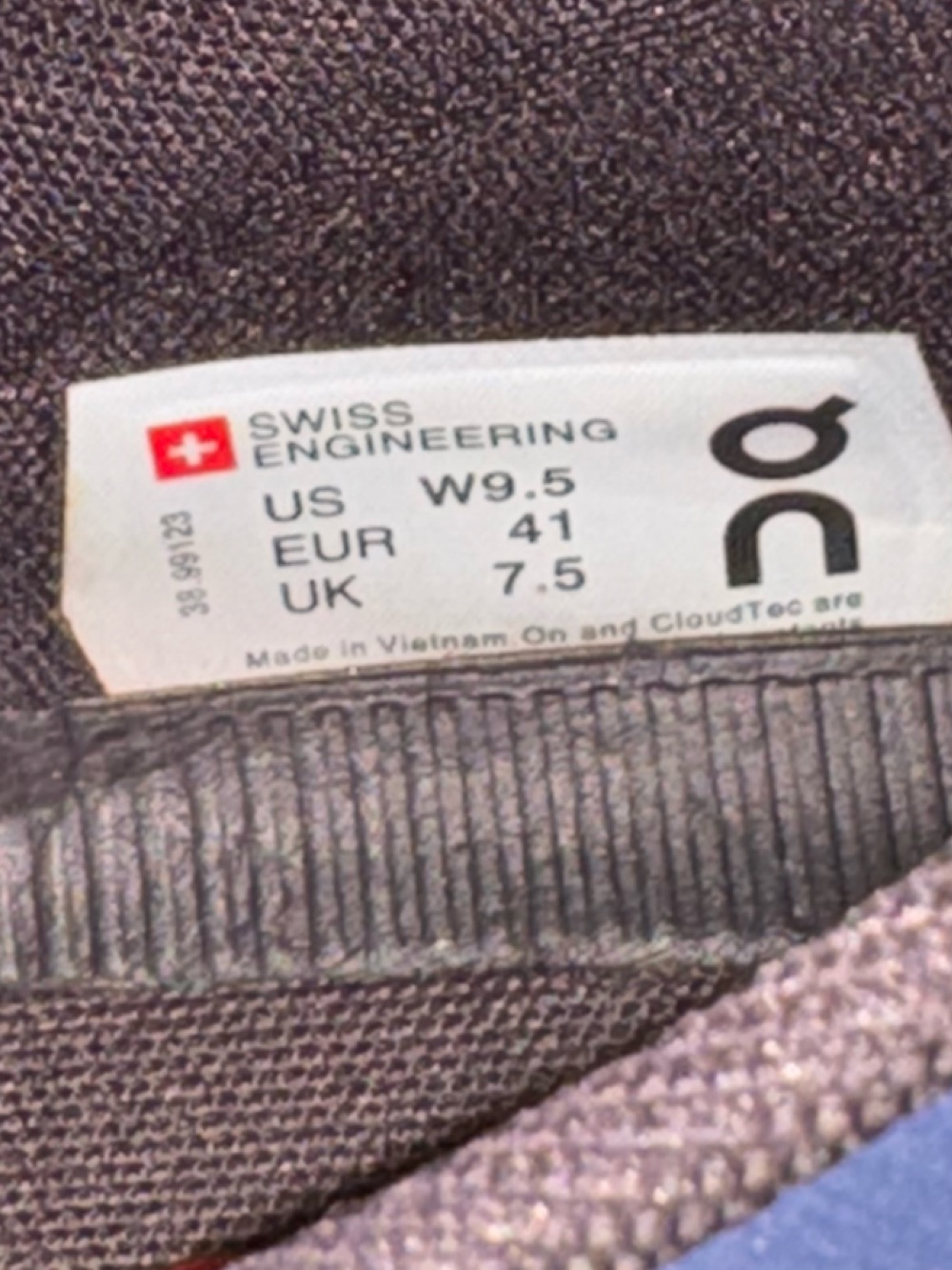 On Cloud X Shift Swiss running shoes size 9.5 Navy Ink Cherry Translucent Monom - Picture 7 of 9